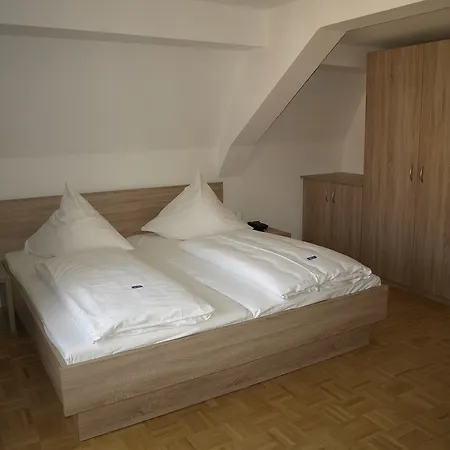Zur Sonne Guest house